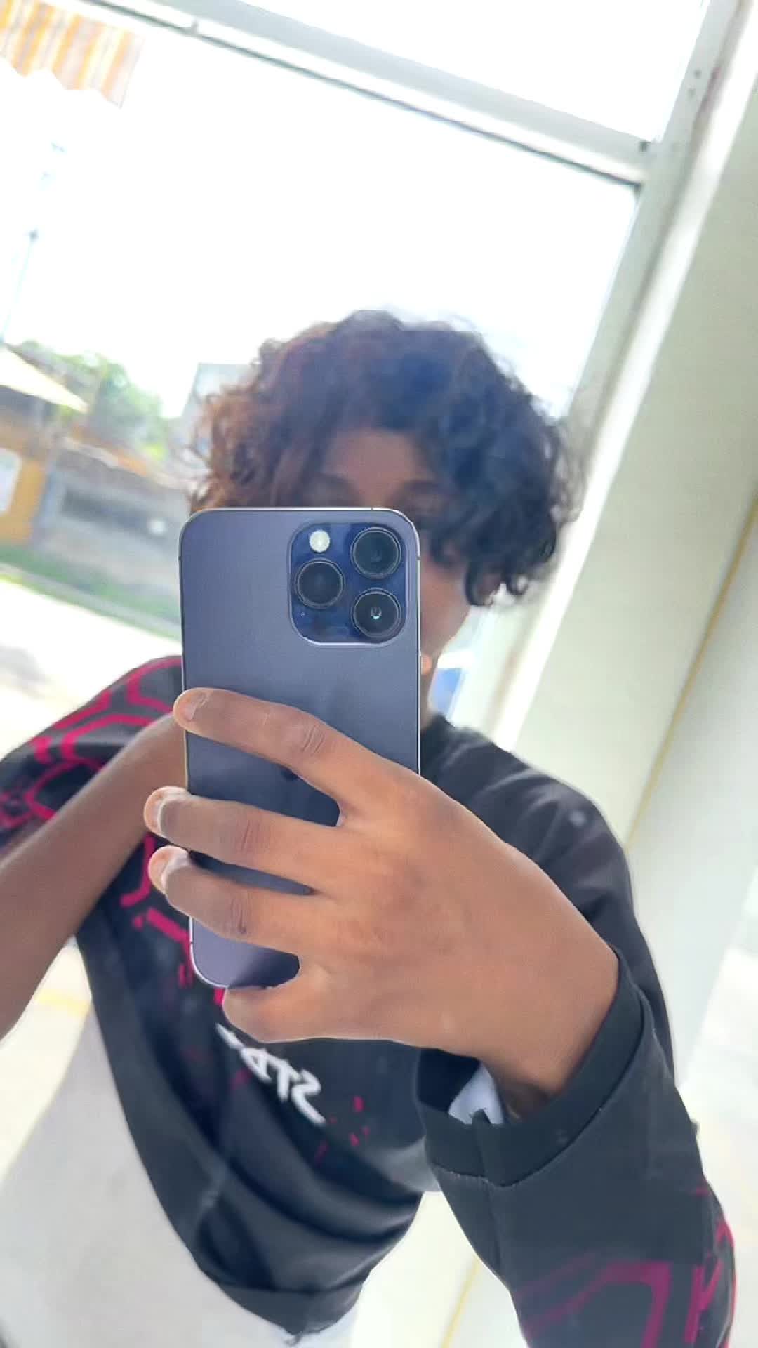 @_.lashup._