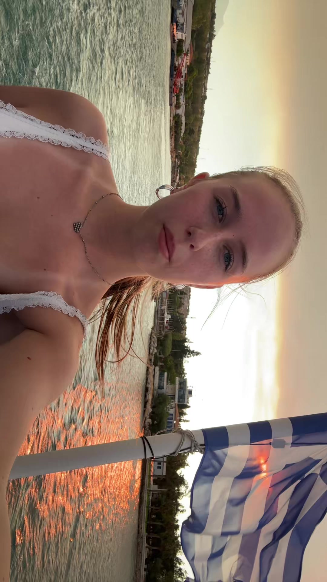 @Lara