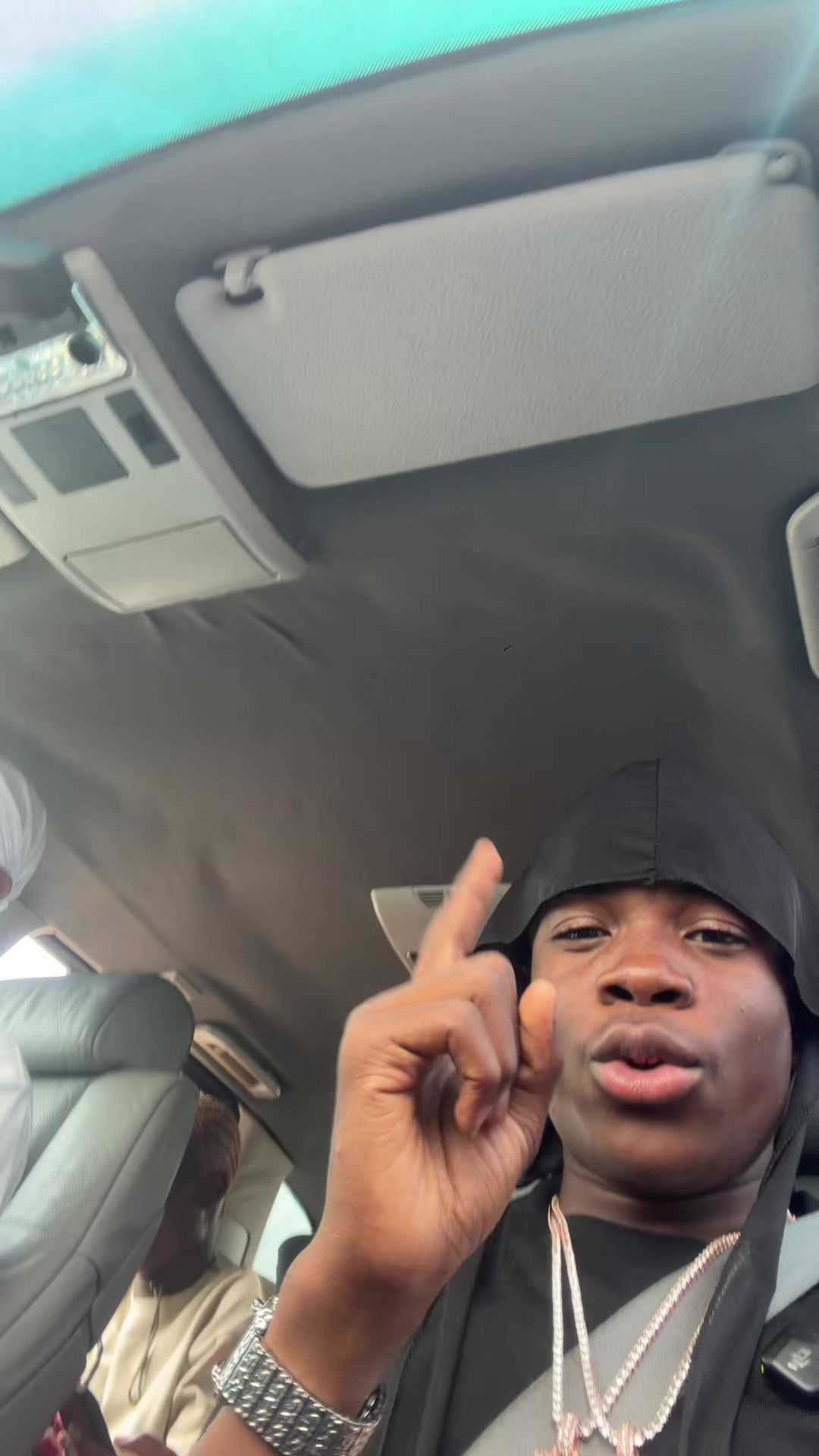 @LIⓂ️O WEST💫🦅