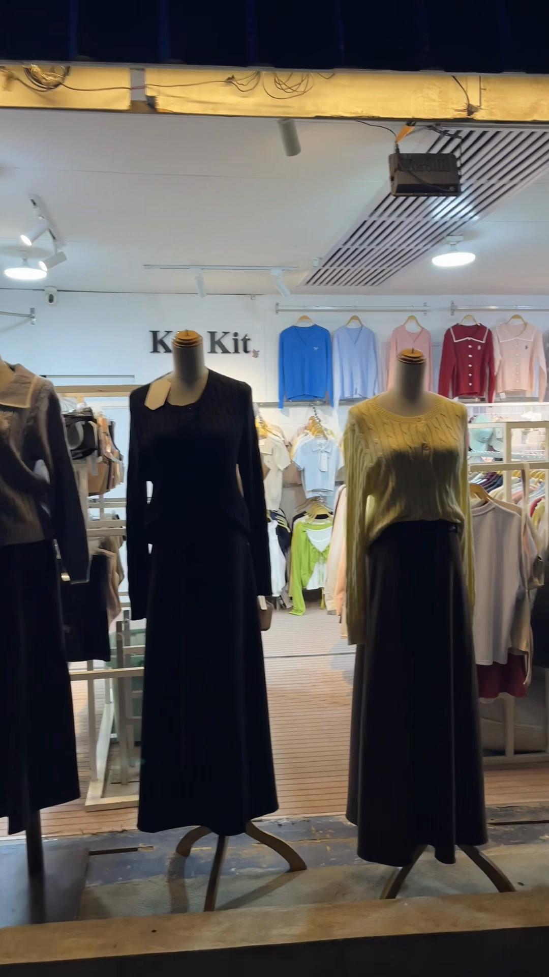 @Kit Kit Clothing(Tgi)