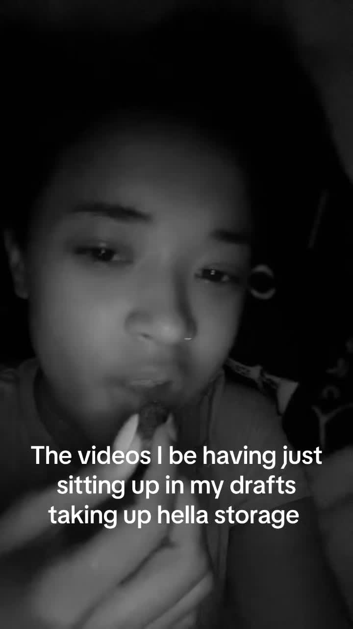 @borningblueberry