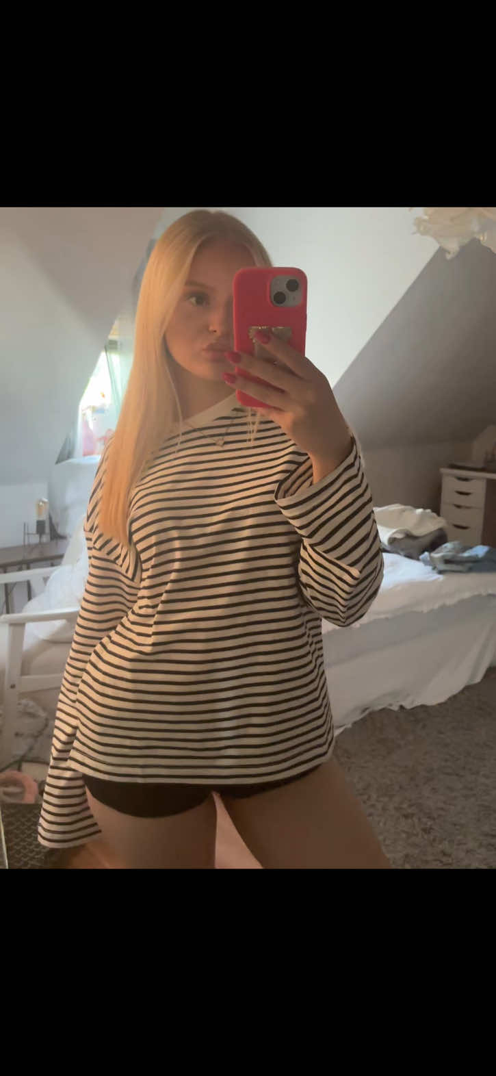 @𝑯𝒆𝒏𝒏𝒊