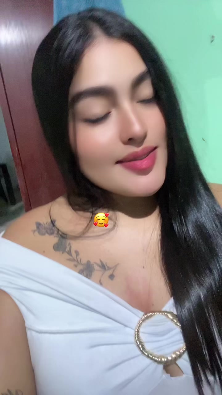 @Andrea V&aacute;squez 🥰