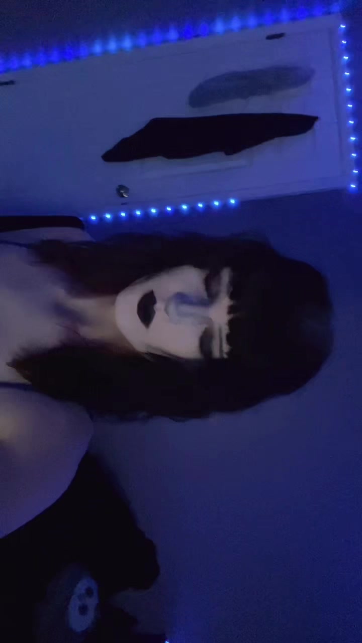 @L I L Y