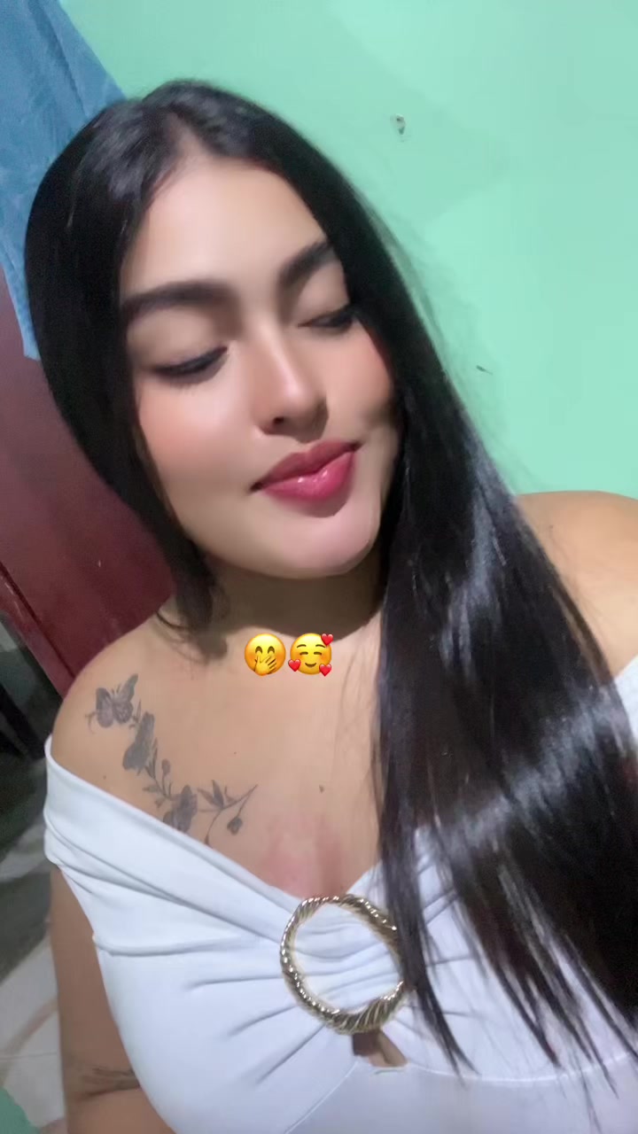 @Andrea V&aacute;squez 🥰