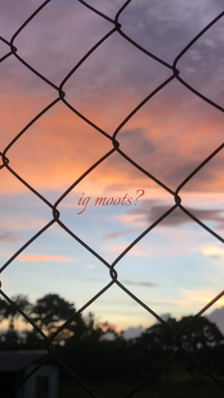 @￴