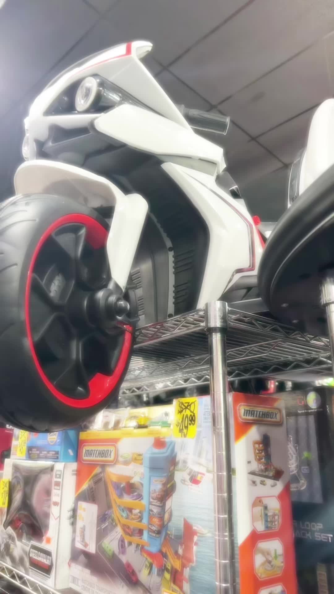 @Toys 4 U