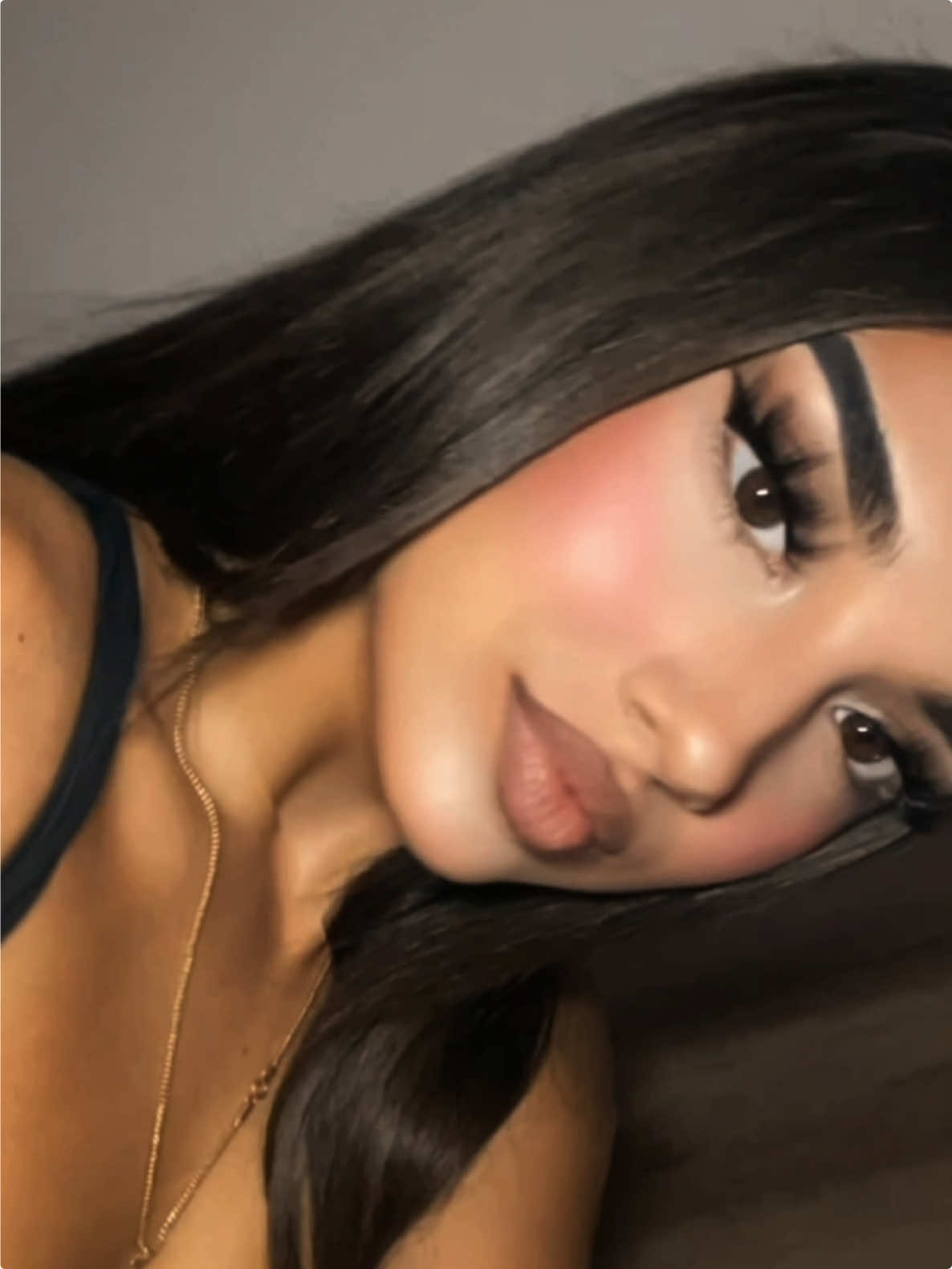 @𝕾𝖍𝖆𝖓𝖊𝖑 ♕