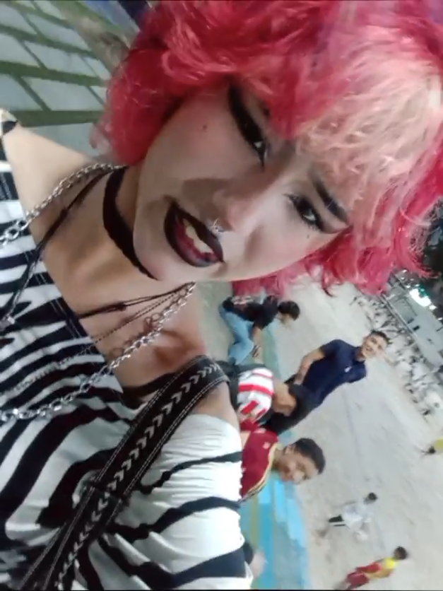 @&dagger;&Dagger;&dagger;Gene D&iacute;az🦇🩸