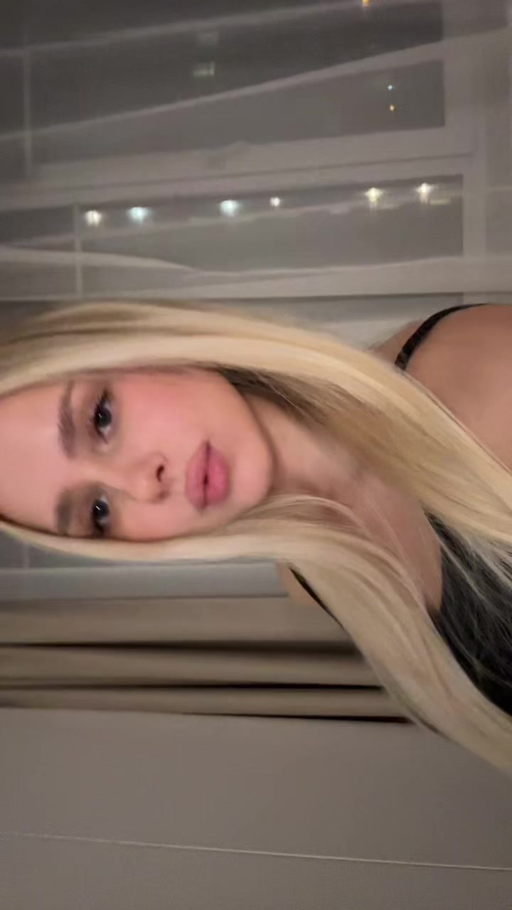 @ahhriri
