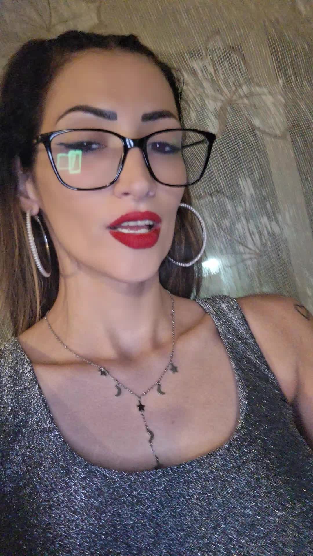 @GinevraTales