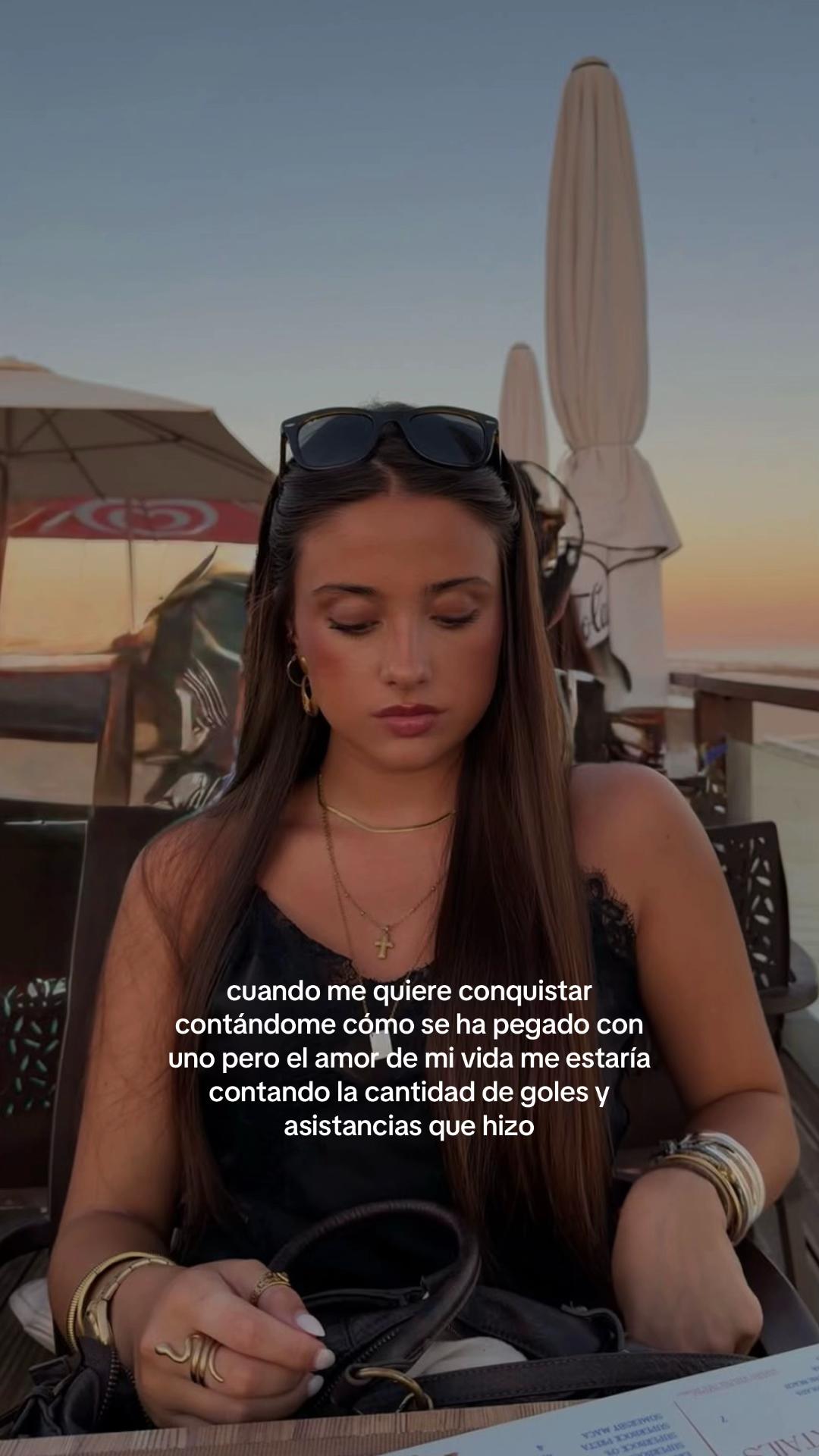 @mariaragoonn_