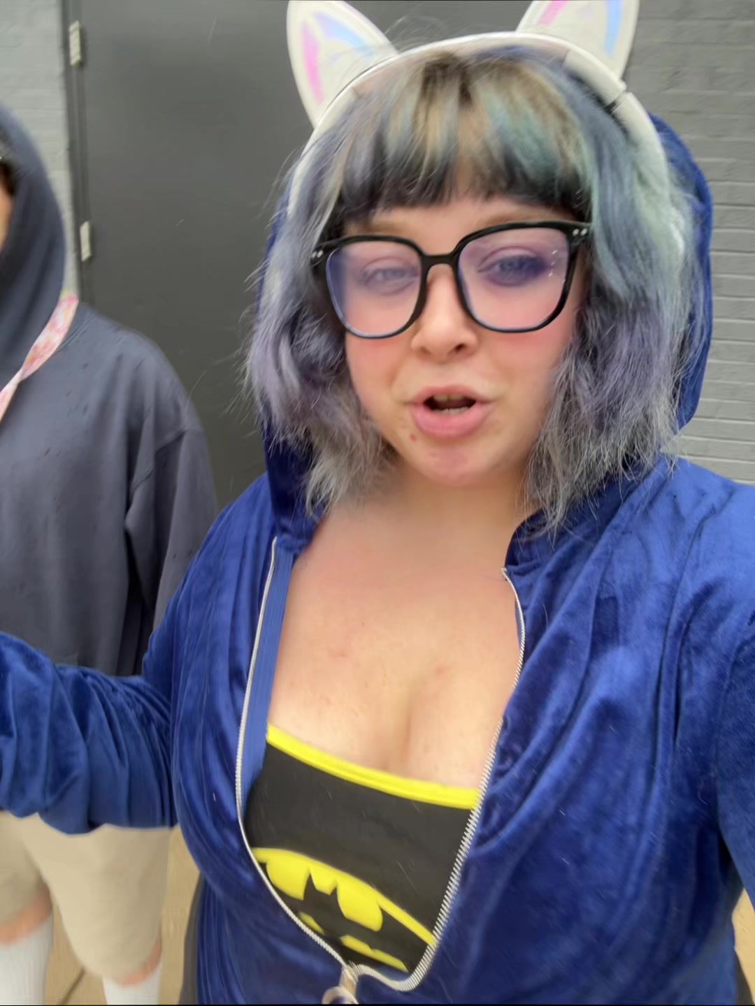 @bee