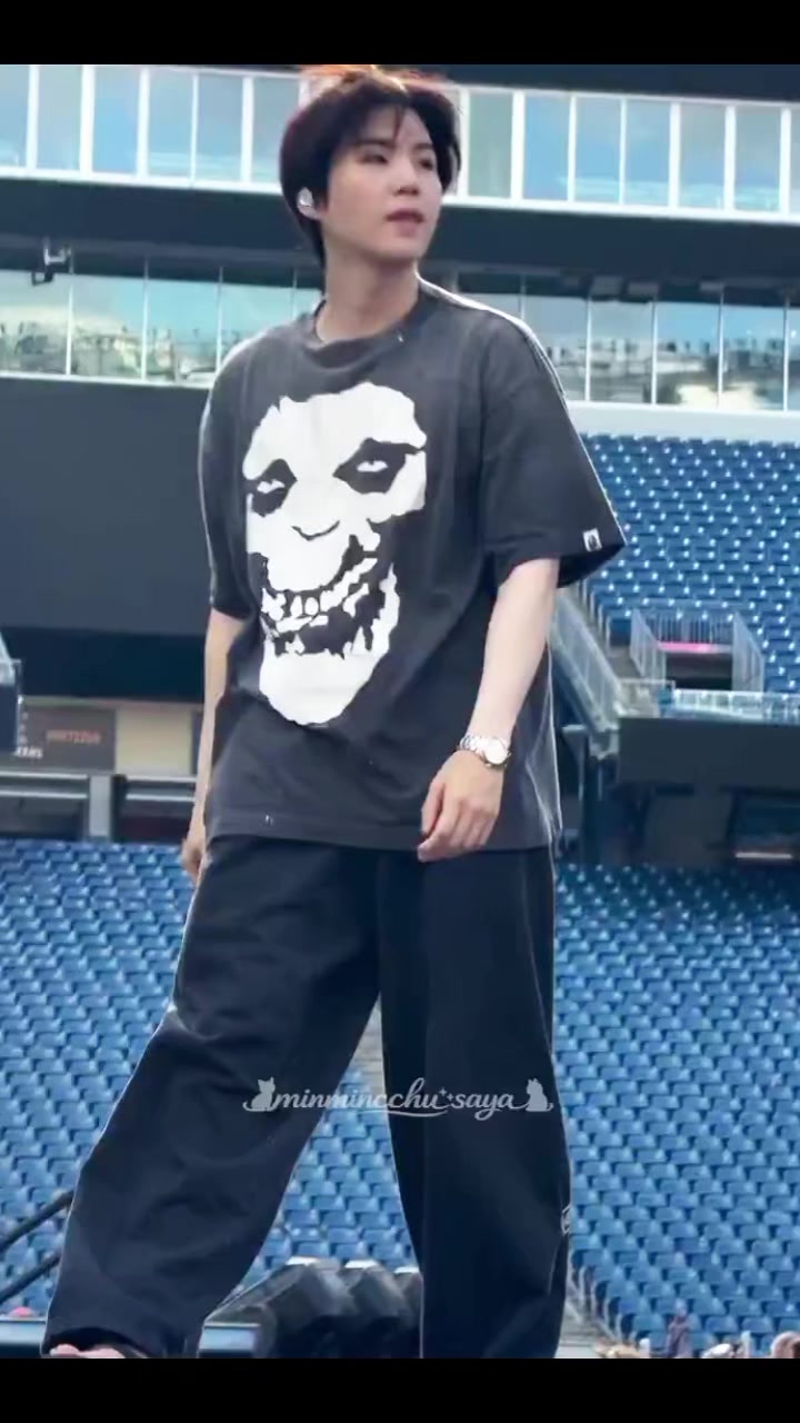 @Mira슈가🐱🪐