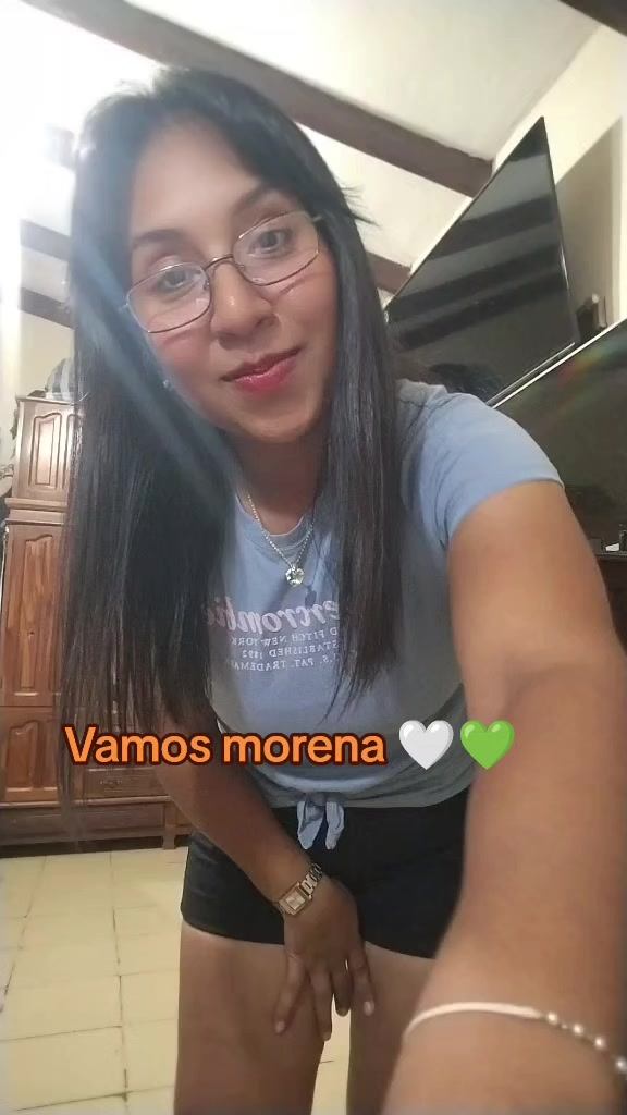 @🇧🇴🇳🇬 CECILIA T.T. 🇳🇬🇧🇴