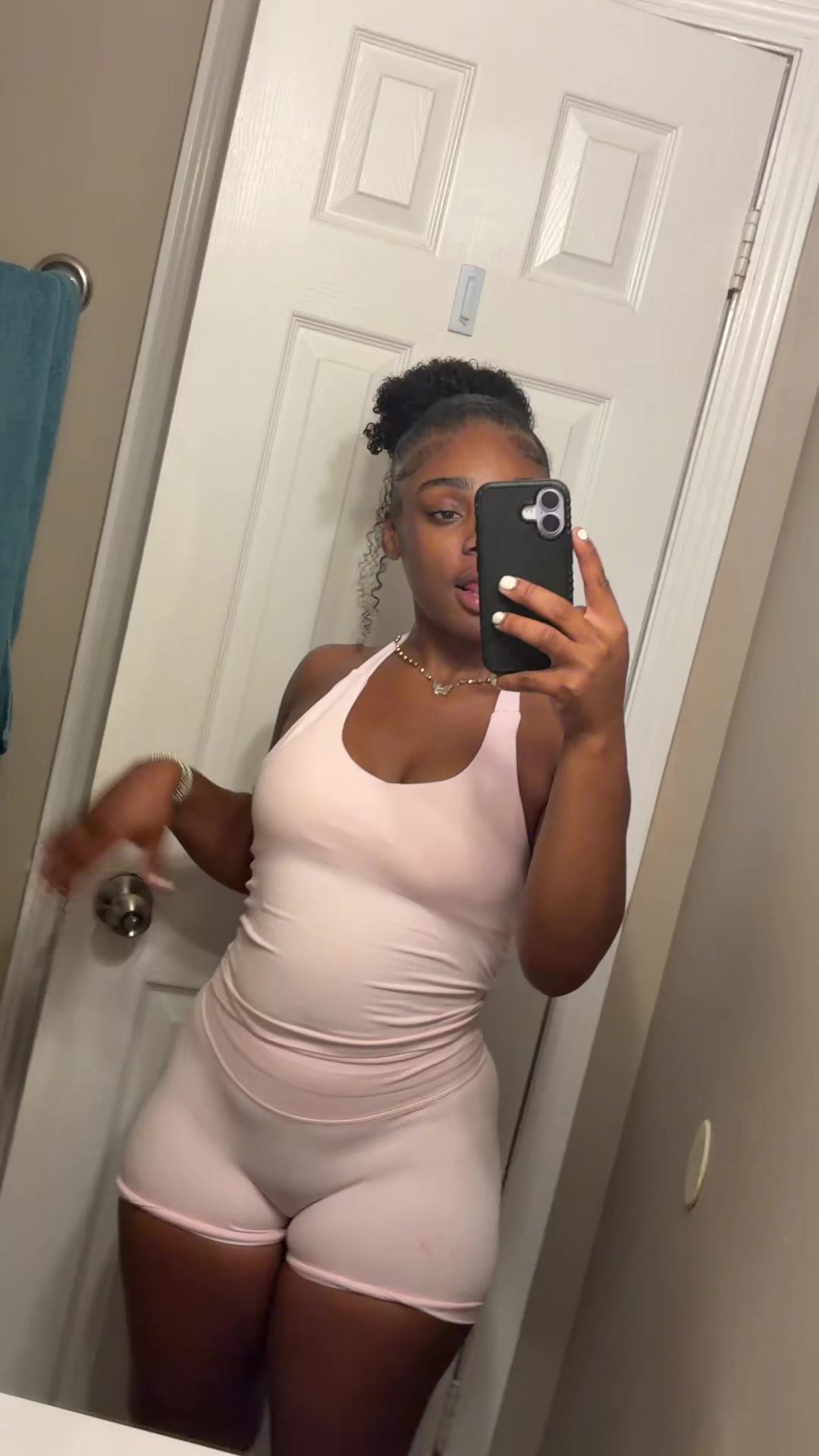 @Caziyah 😚🖤