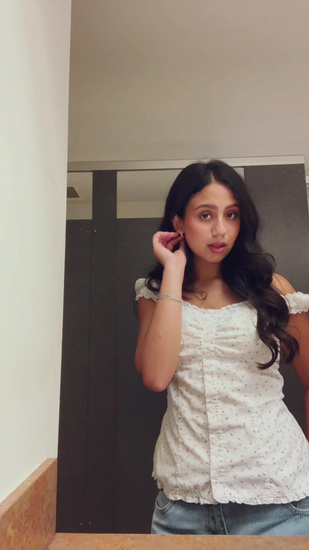 @imsoaleena