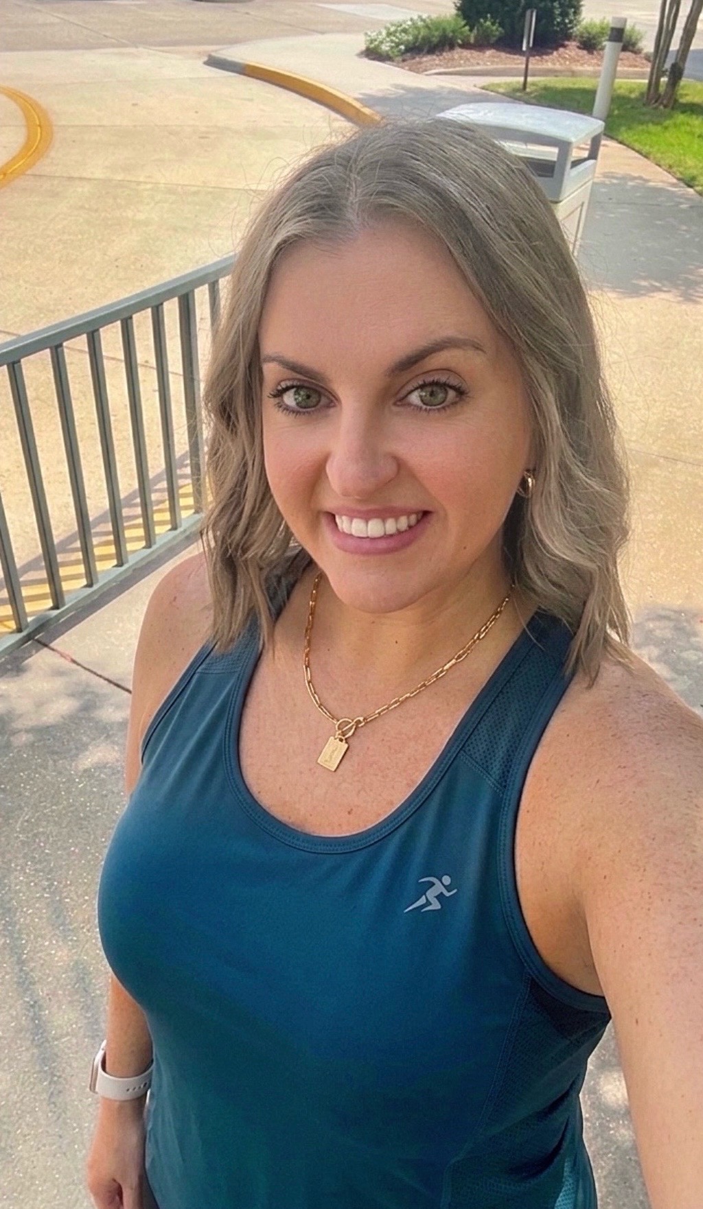 @DaNi  ReNeE