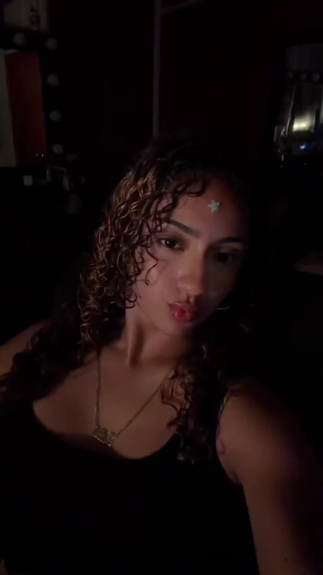 @bellabae