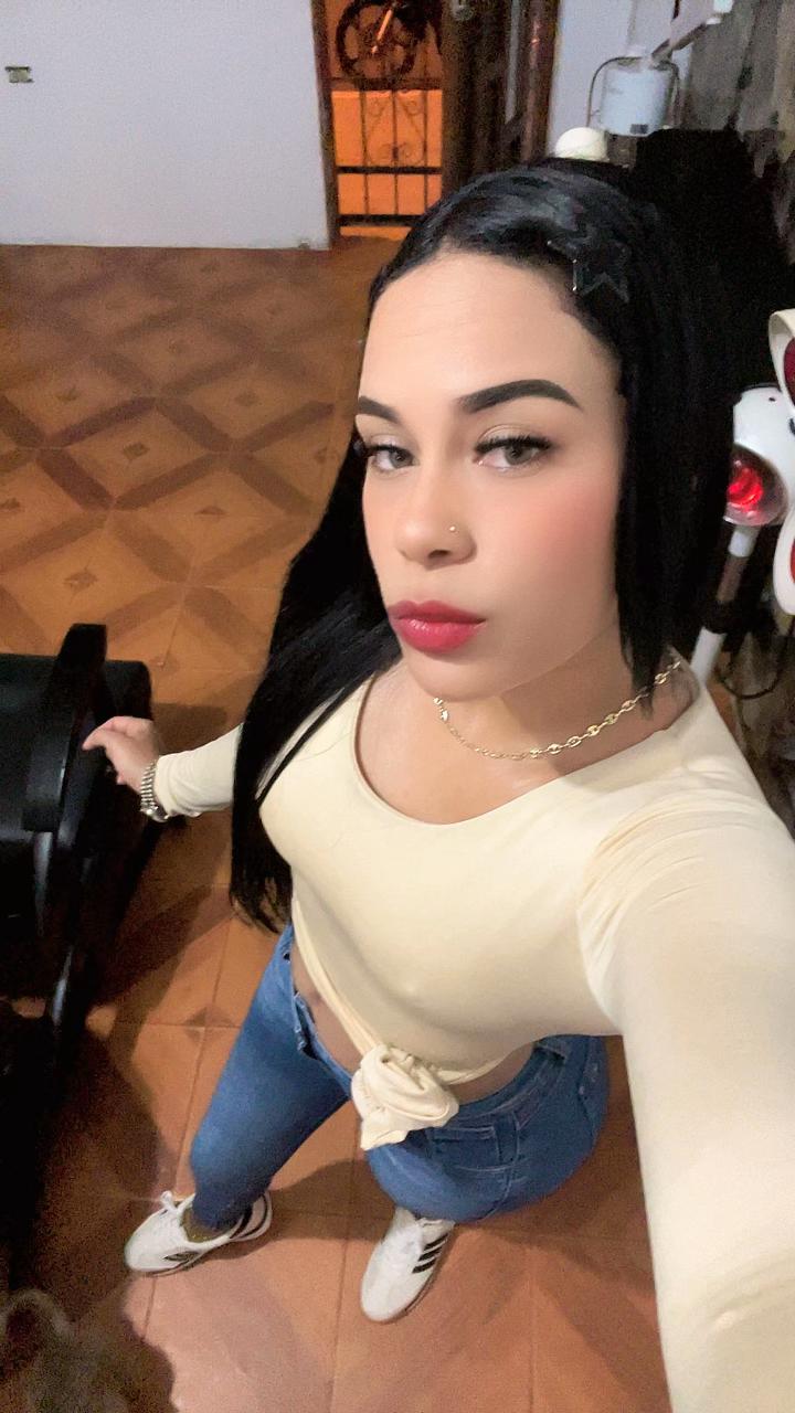 @GabyVasquez