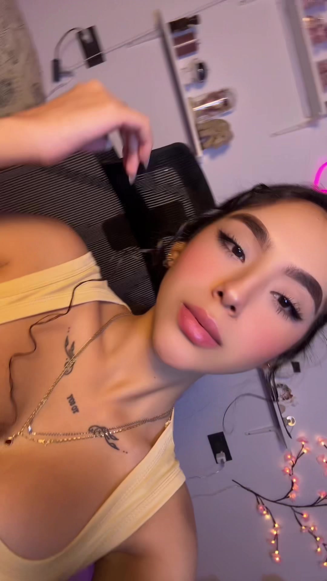 @lizcalder&oacute;n123🐦&zwj;🔥✌🏻