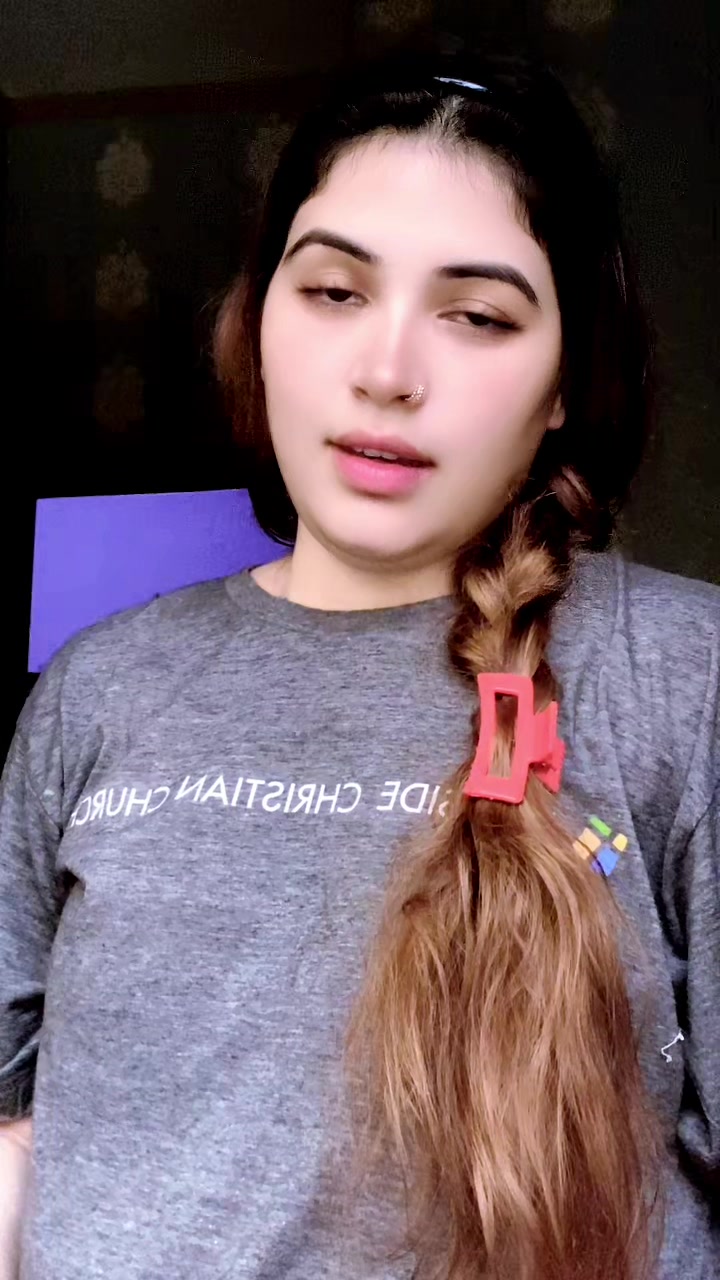 @anum_butt_143👑
