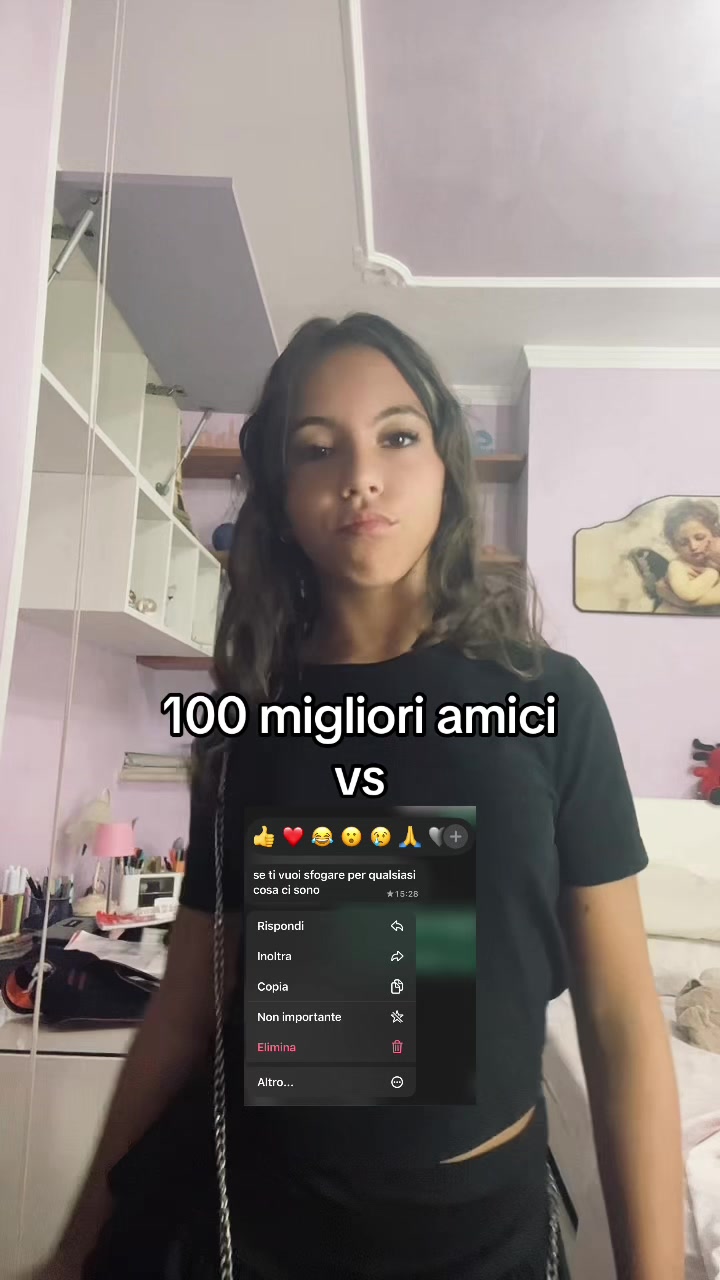 @𝟐𝟐