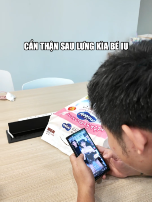 @Moony Ch&iacute;nh H&atilde;ng