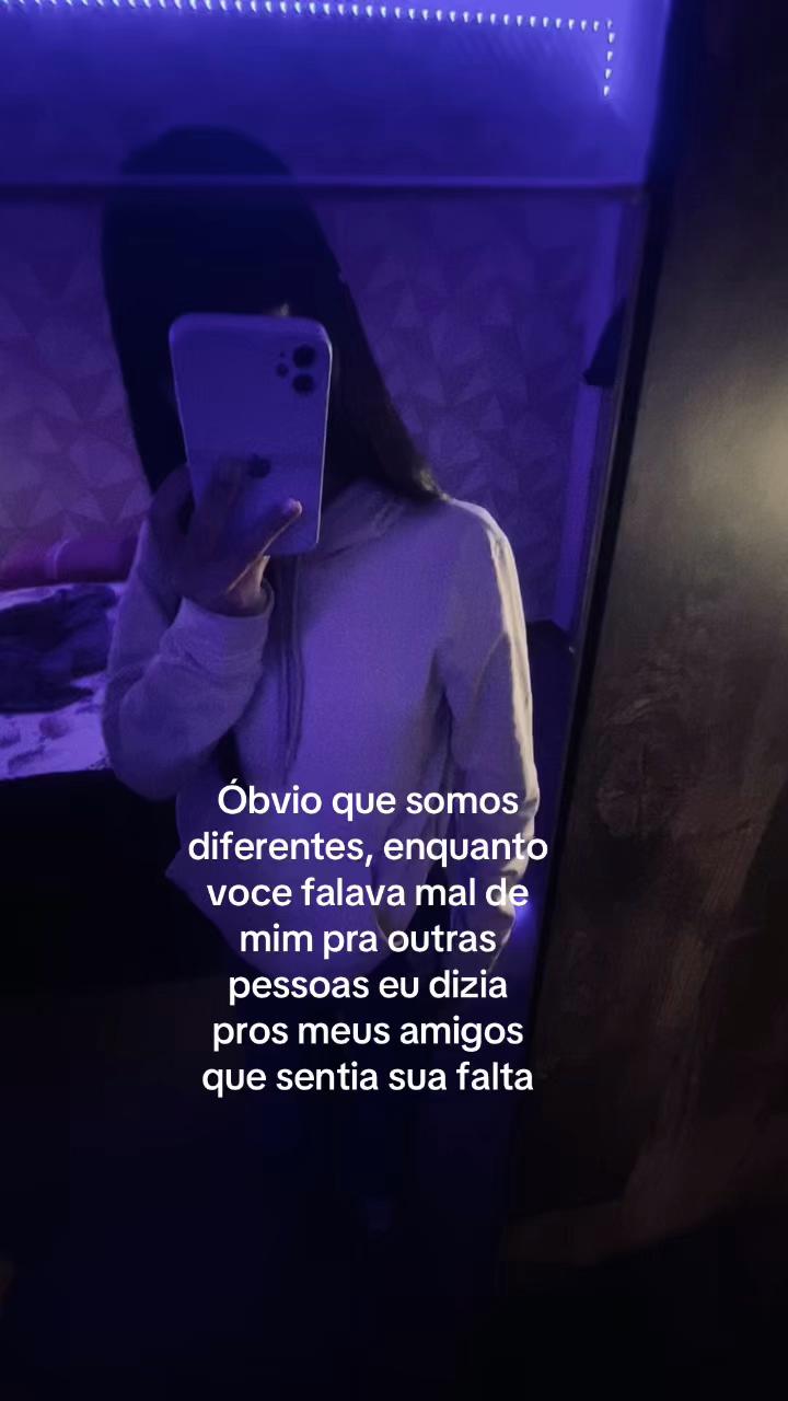 @𝑀𝒶𝓃𝓊 🫧