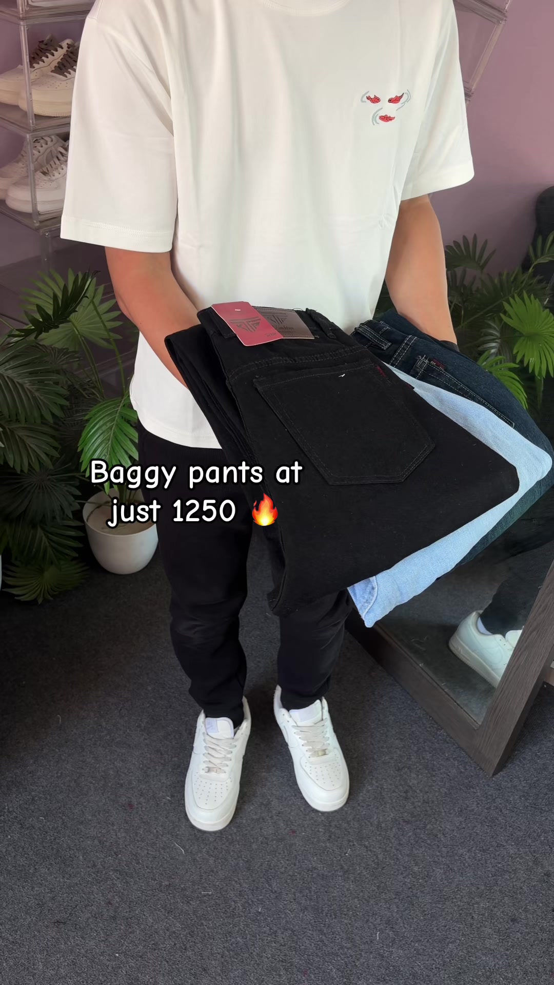 @whitetone