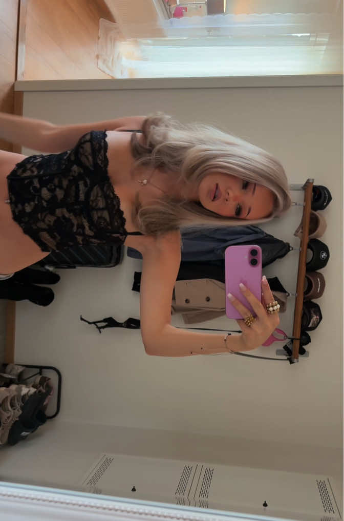 @ℳ𝑒𝓁𝒾𝓃𝒶 ❦