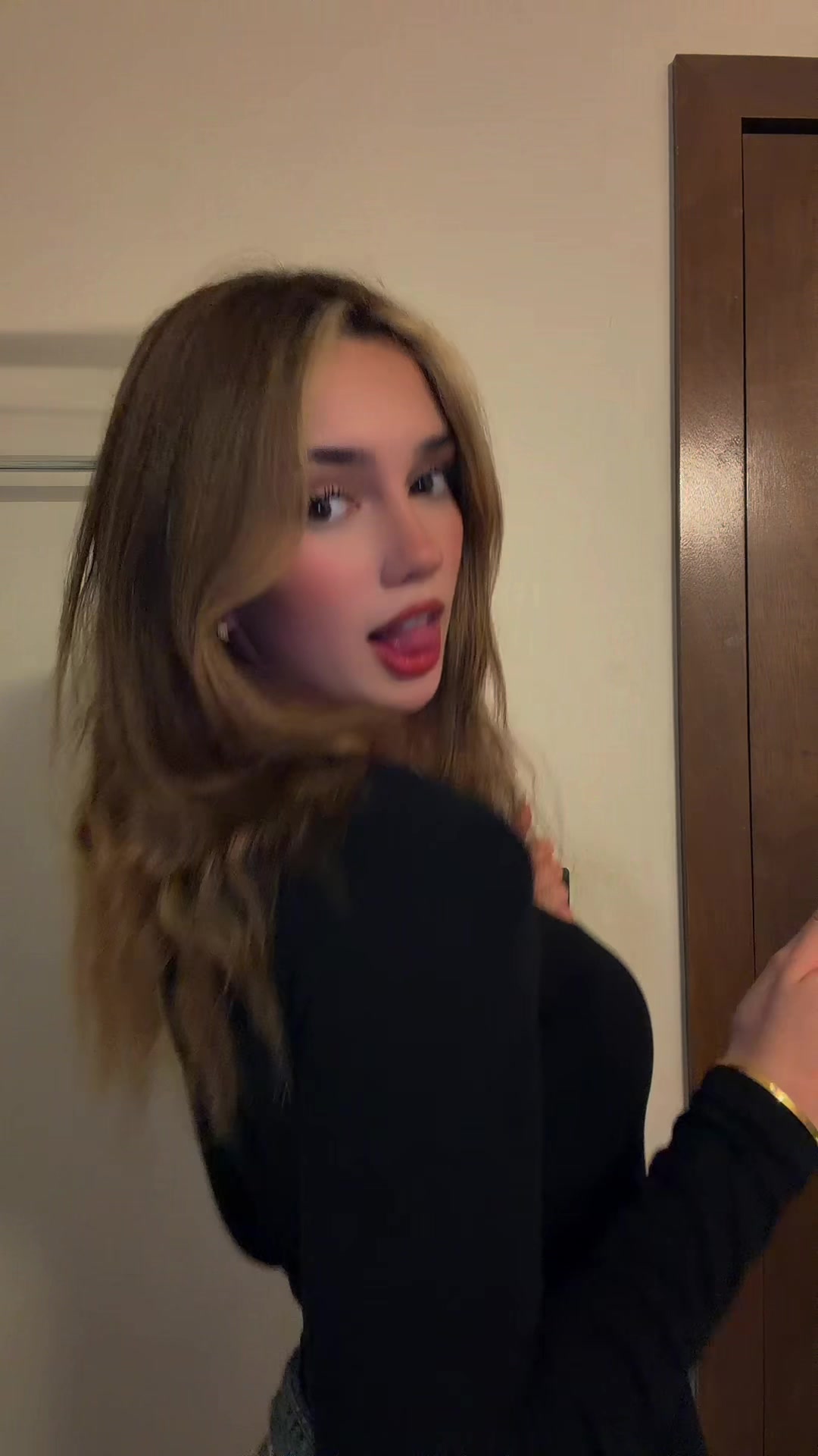 @𝕟𝕒𝕧𝕚𝕝𝕒