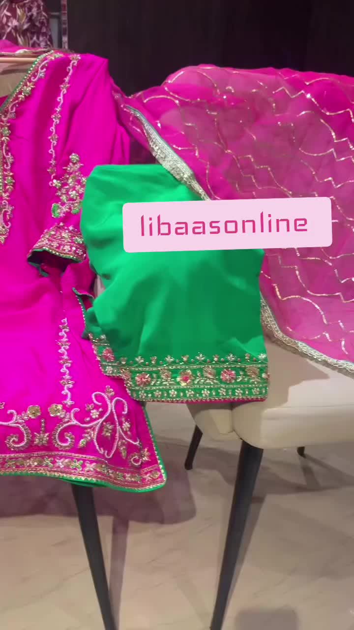 @ਲਿਬਾਸ by ਕੌਰ