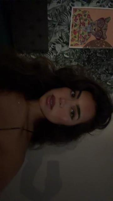 @NATALY N