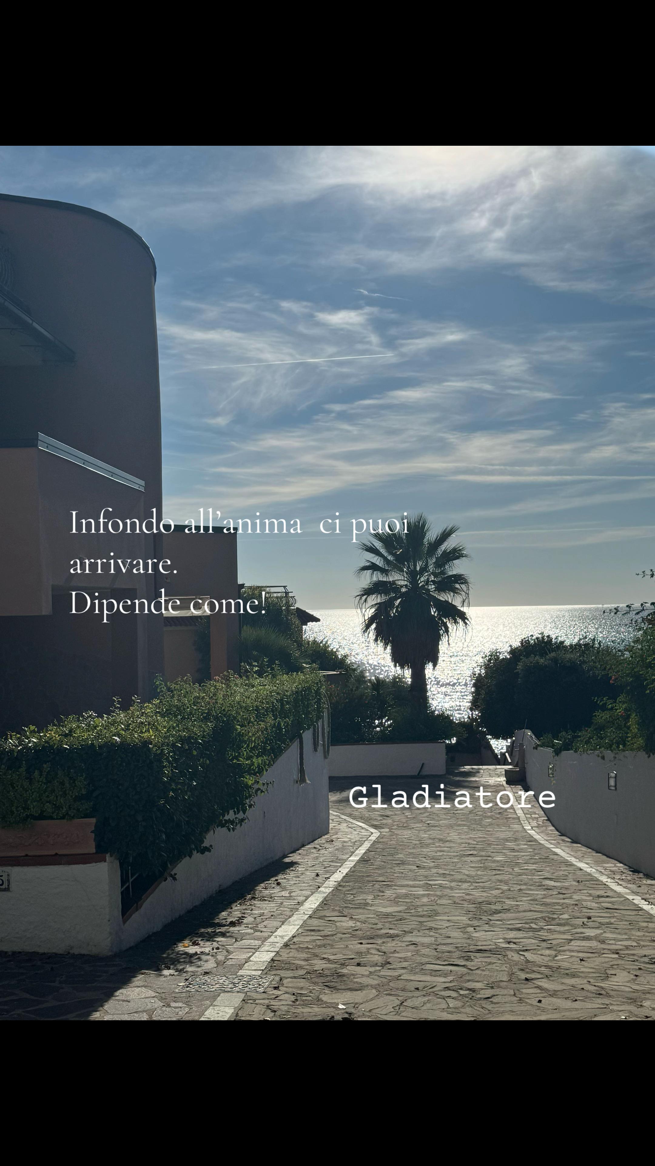 @GLADIATORE