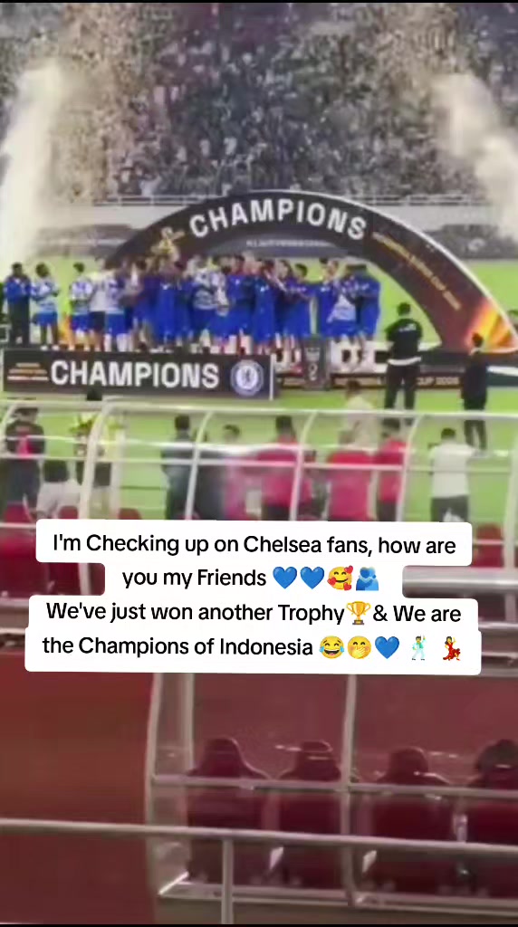 @Daphine 🍎 wa blues💙💙💙