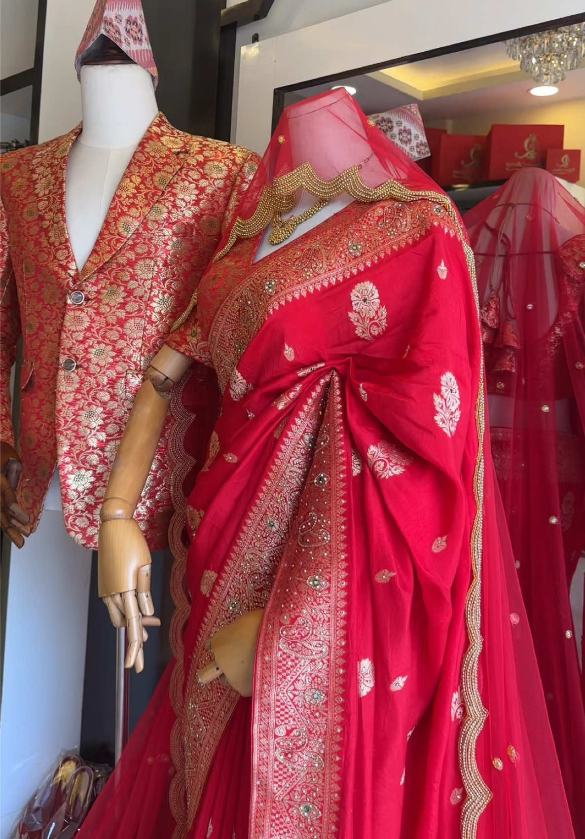 @R Square collection boutique