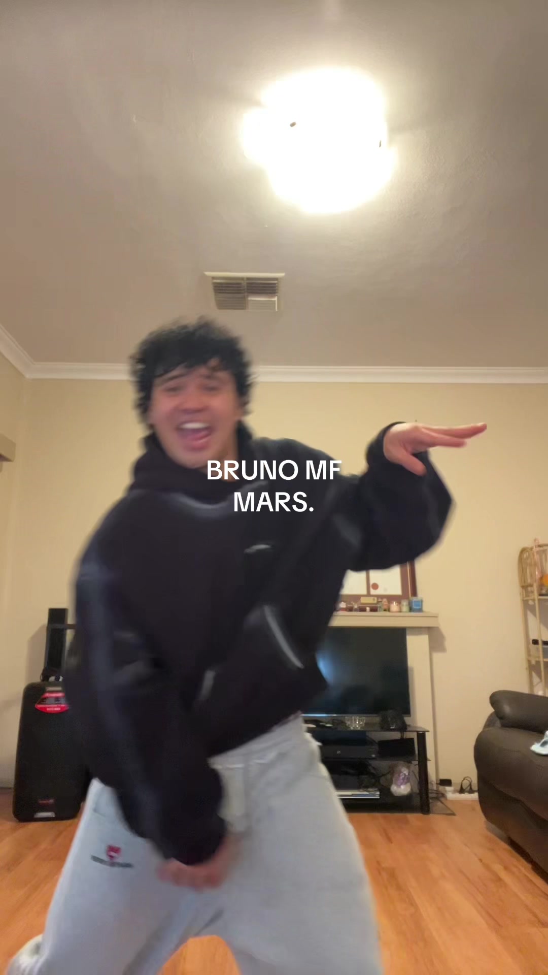@JJ