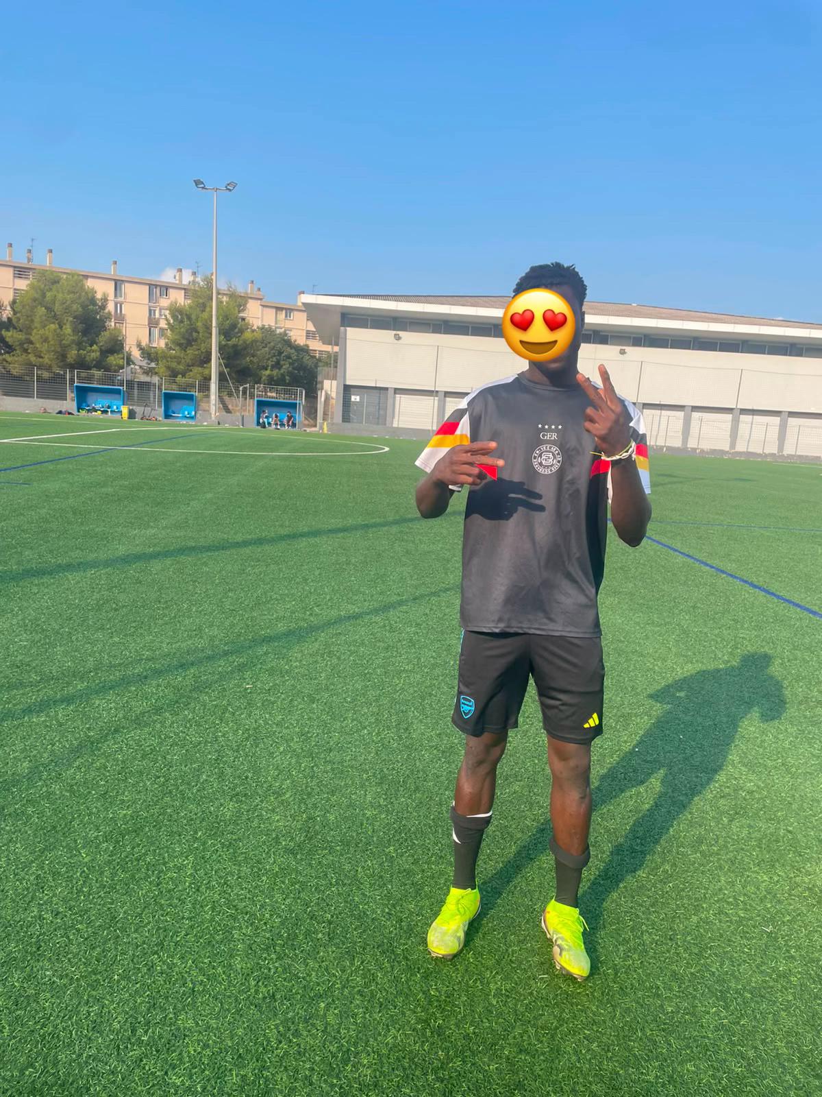 @Hamza D.Ss jr 🥰🩸