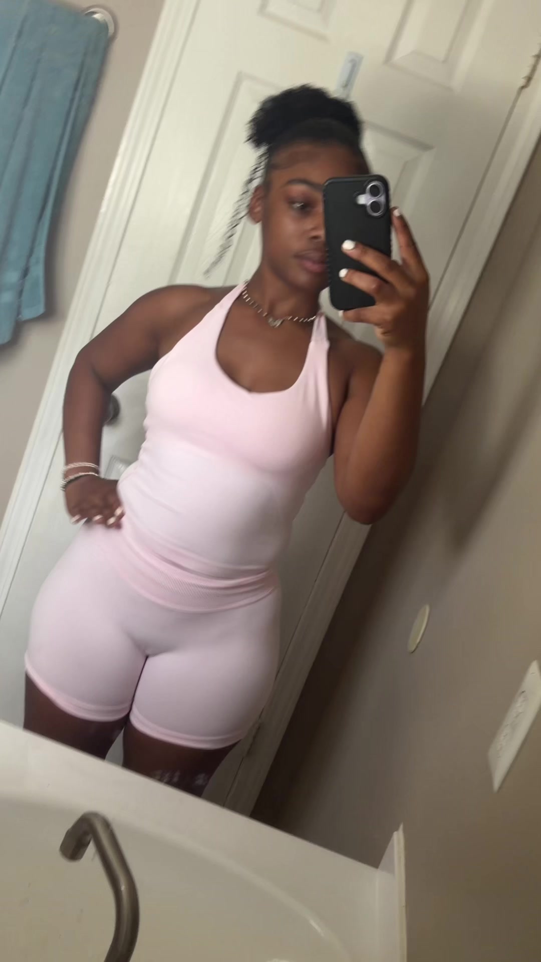 @Caziyah 😚🖤
