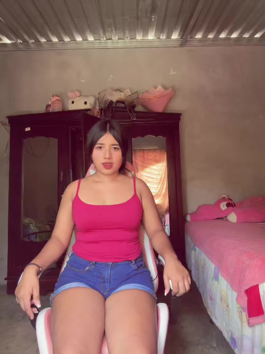 @🇭🇳Kim 🩵Santi 🇸🇻