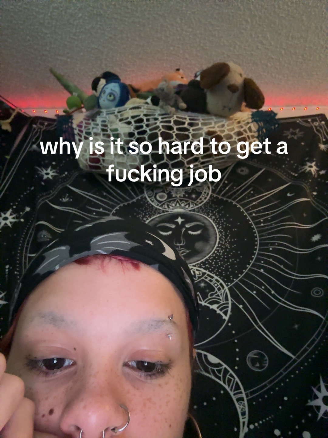 @Ꙭ