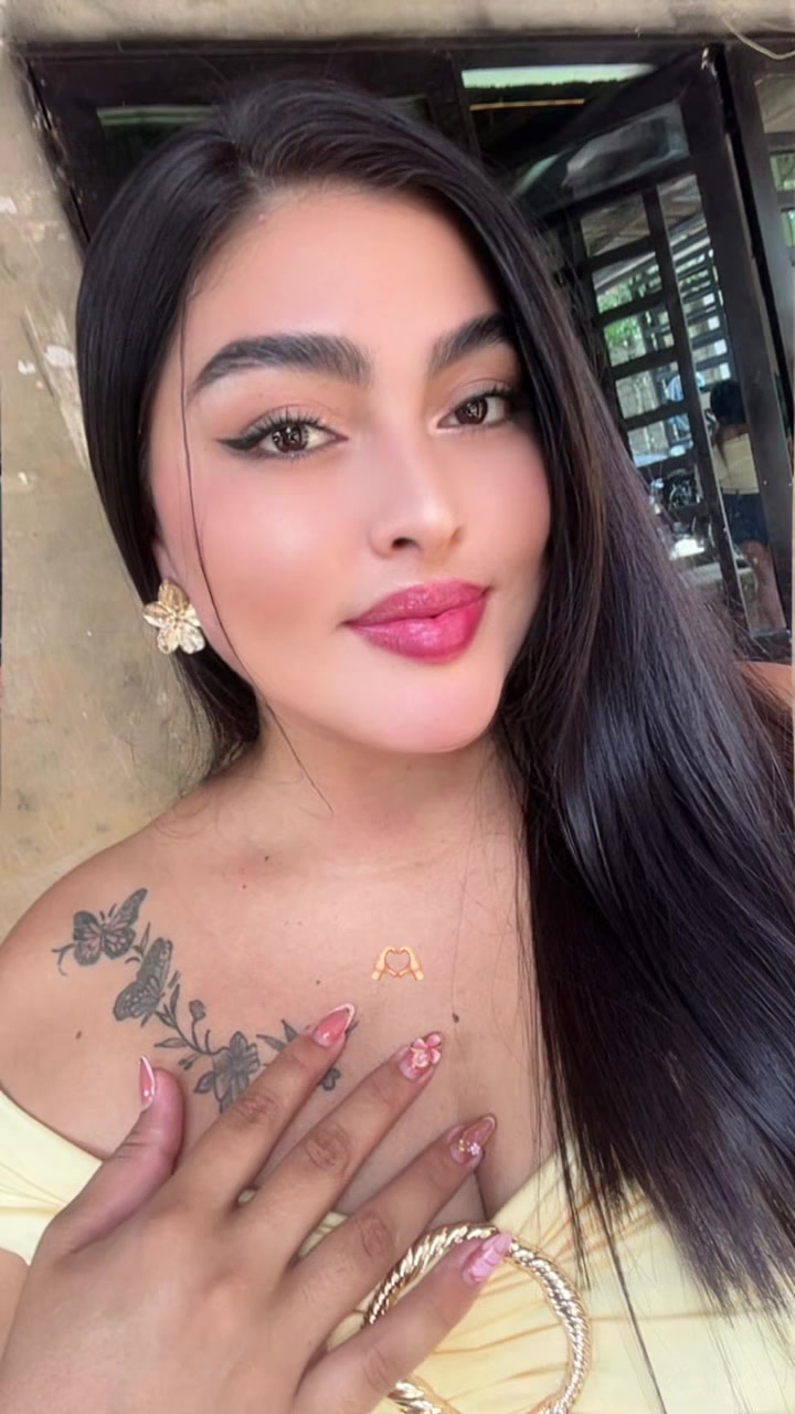 @Andrea V&aacute;squez 🥰