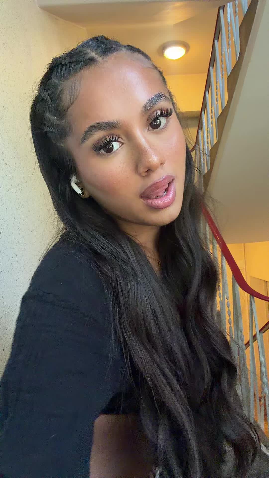 @sara-valentina