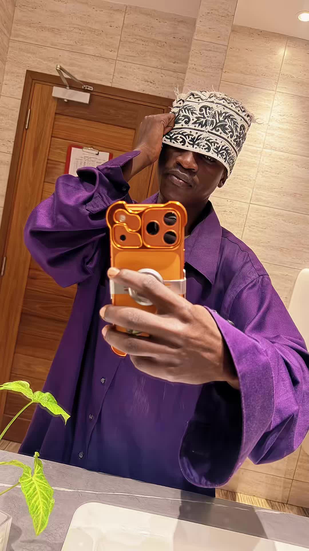 @akhuy