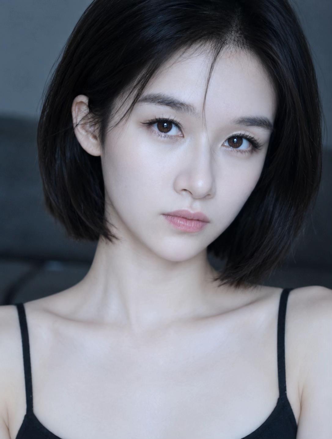 @EvaGao（懿）