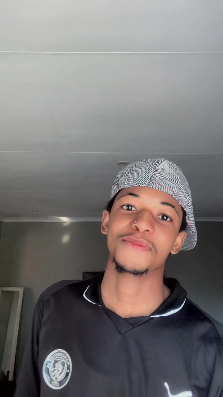 @Snowhite🇿🇦