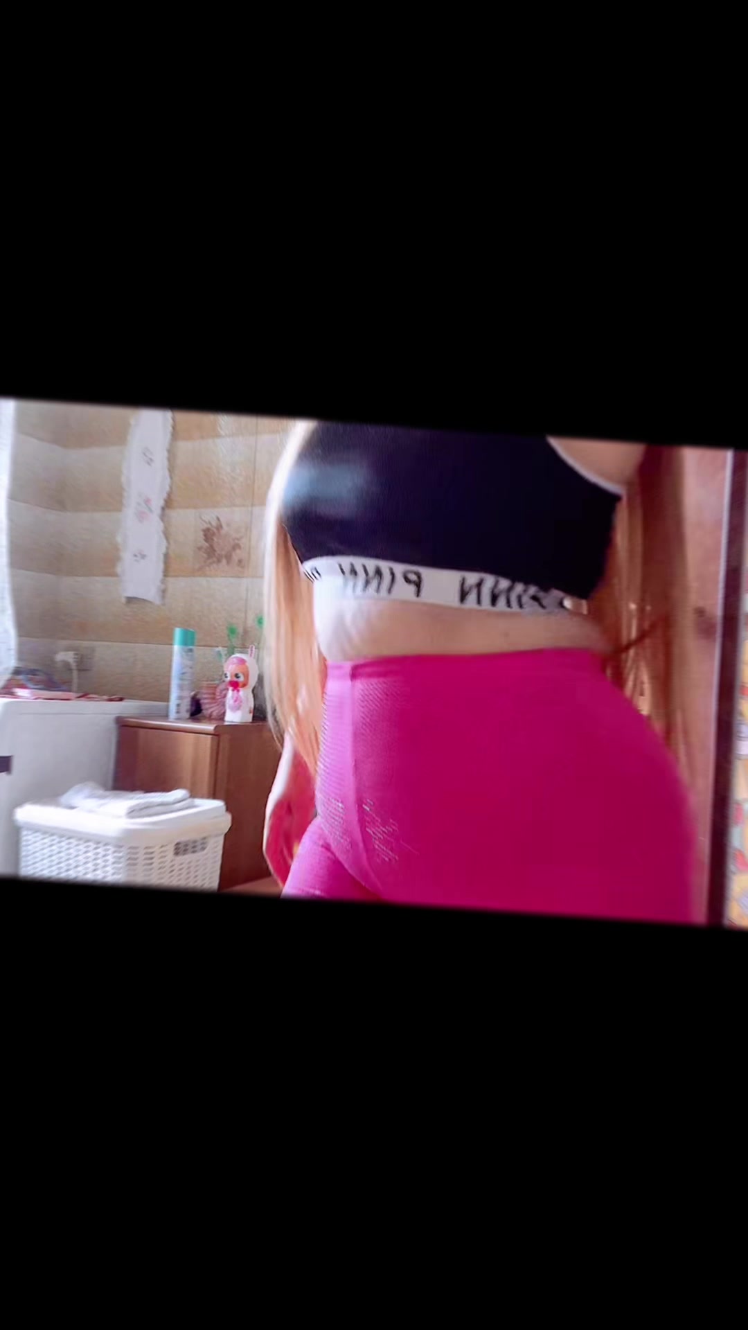 @Bambola89
