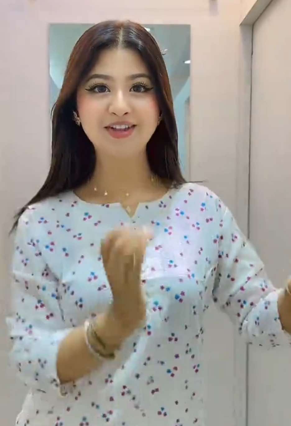 @SruteeMhrz