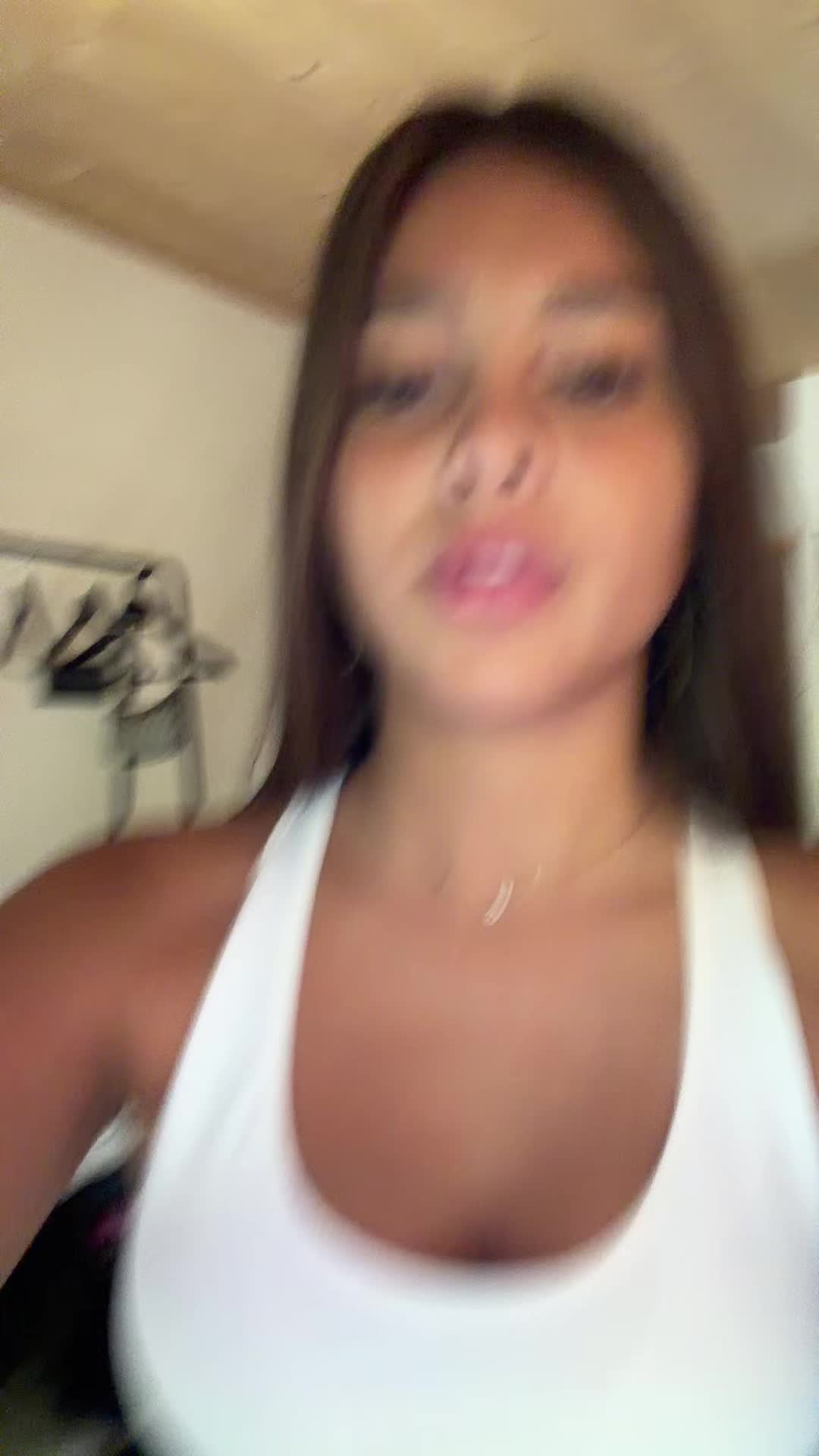 @martamontellaa